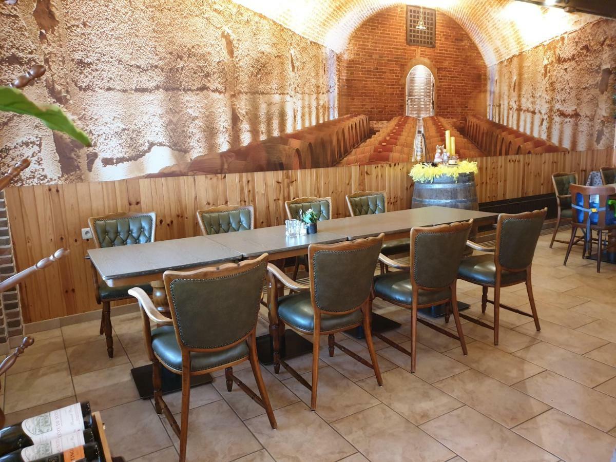 Hostellerie Daiseldaele Dadizele Bagian luar foto